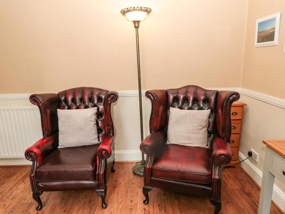 Coquet Cottage アンブル エクステリア 写真